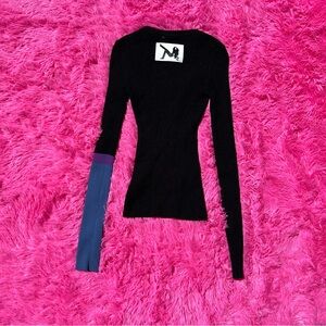 sexy girl longsleeve sweater